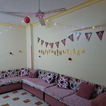 Sweet Home- Last Check In 12 Am Hurghada Exteriör bild